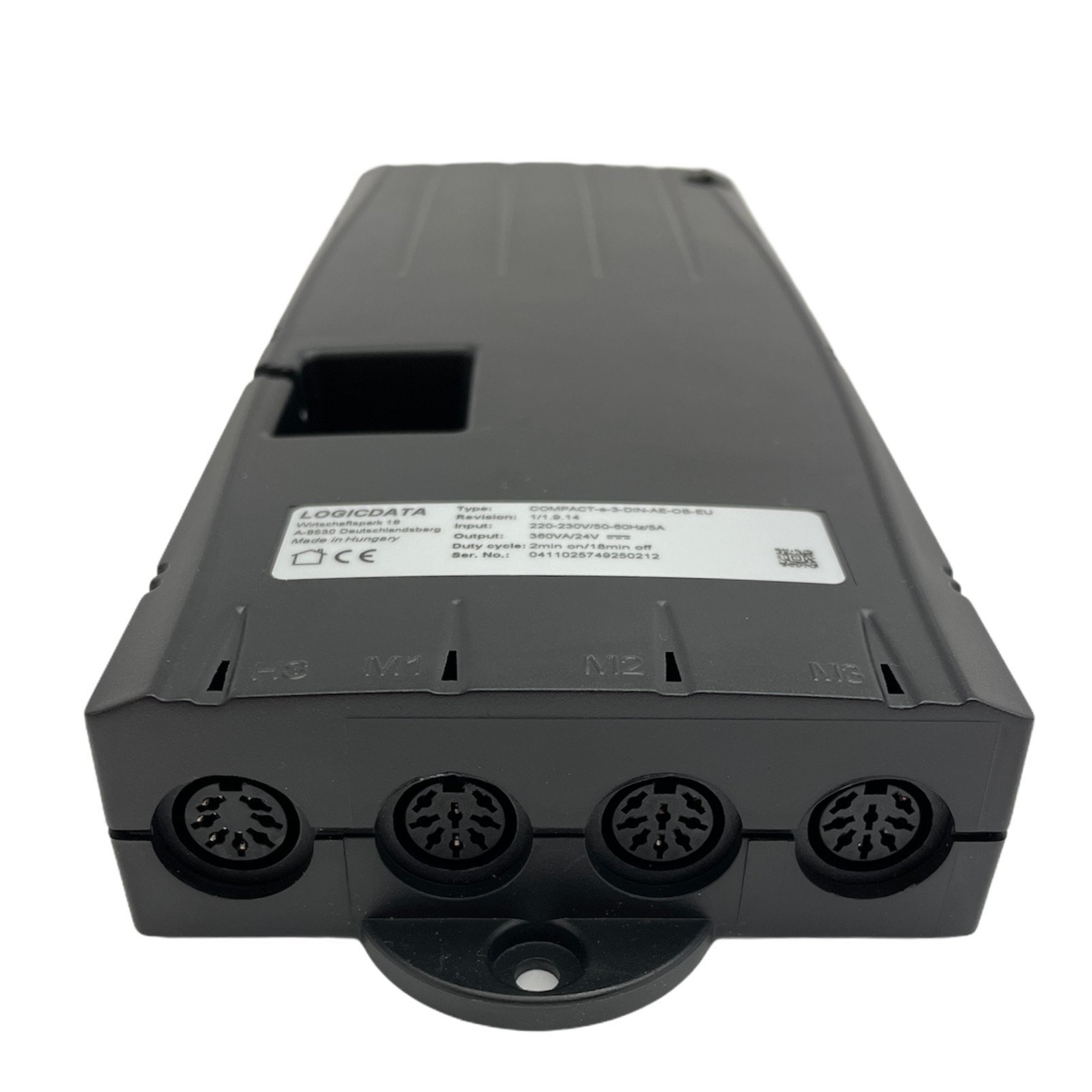 COMPACT-e-3-DIN_4